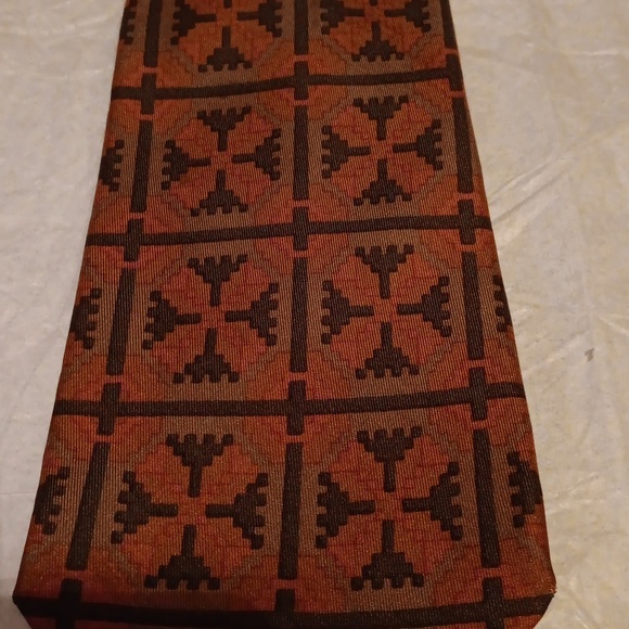 VINTAGE HERMES BROWN, TAN & BURNT ORANGE  SILK TIE - Picture 2 of 4